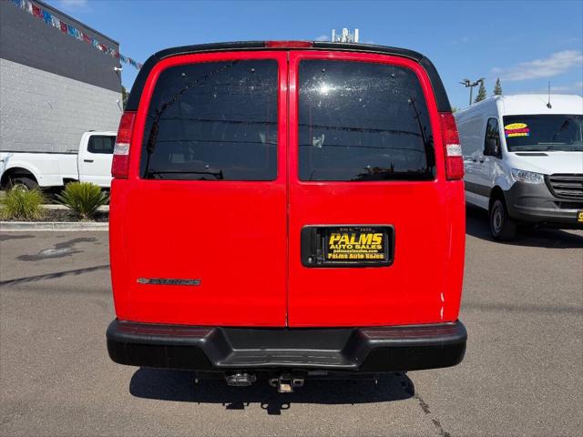 2021 Chevrolet Express Passenger RWD 3500 Extended Wheelbase LS