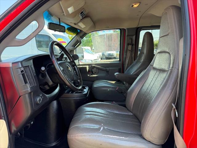 2021 Chevrolet Express Passenger RWD 3500 Extended Wheelbase LS