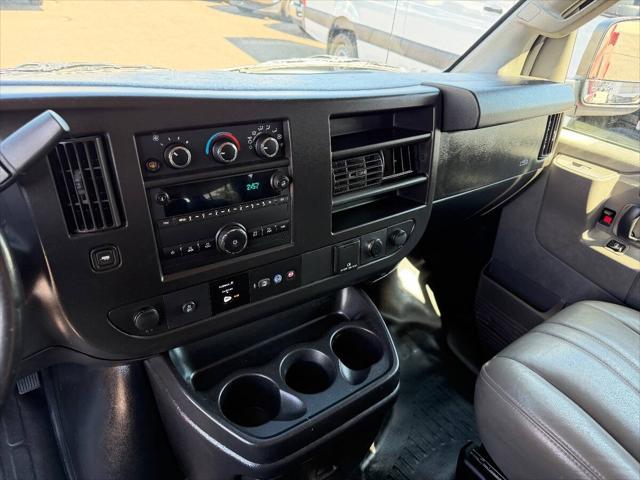 2021 Chevrolet Express Passenger RWD 3500 Extended Wheelbase LS