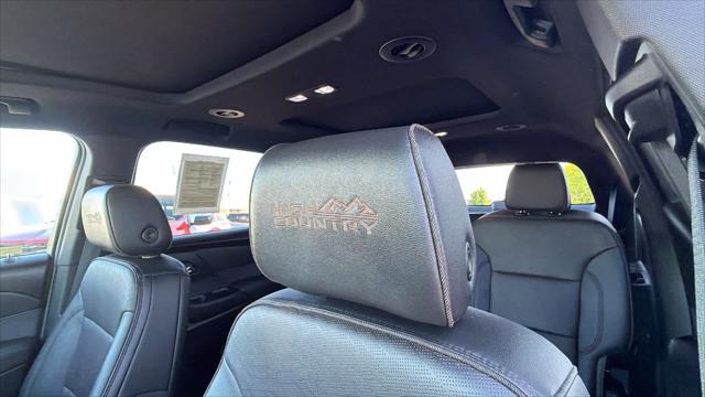 2023 Chevrolet Traverse FWD High Country