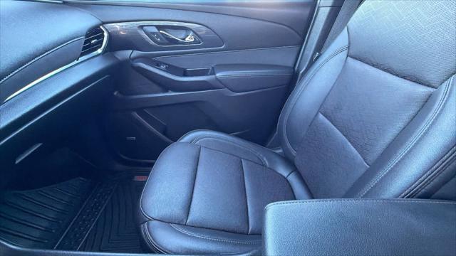2023 Chevrolet Traverse FWD High Country