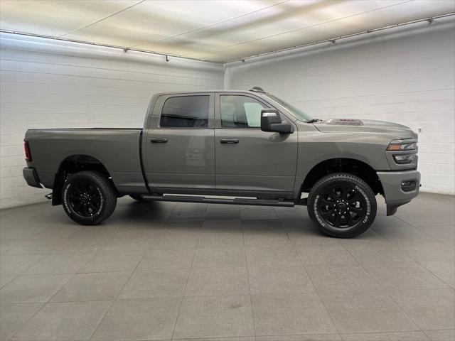 2026 RAM 2500 RAM 2500 BLACK EXPRESS CREW CAB 4X4 64 BOX 2026 RAM 2500 RAM 2500 BLACK EXPRESS CREW CAB 4X4 64 BOX
