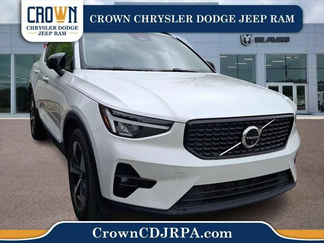 2023 Volvo XC40 B4 Ultimate Dark Theme for sale in Washington, PA