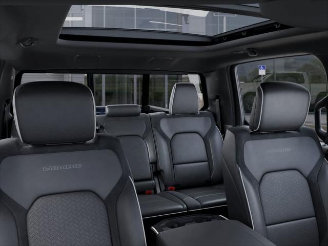 2026 Ram 1500 Laramie Crew Cab 4x4 57 Box