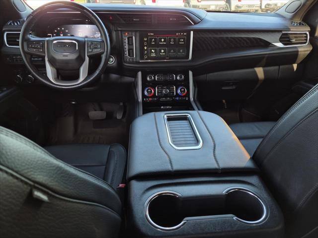 2024 GMC Yukon 4WD Denali