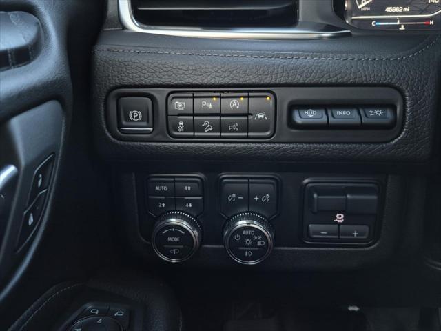 2024 GMC Yukon 4WD Denali