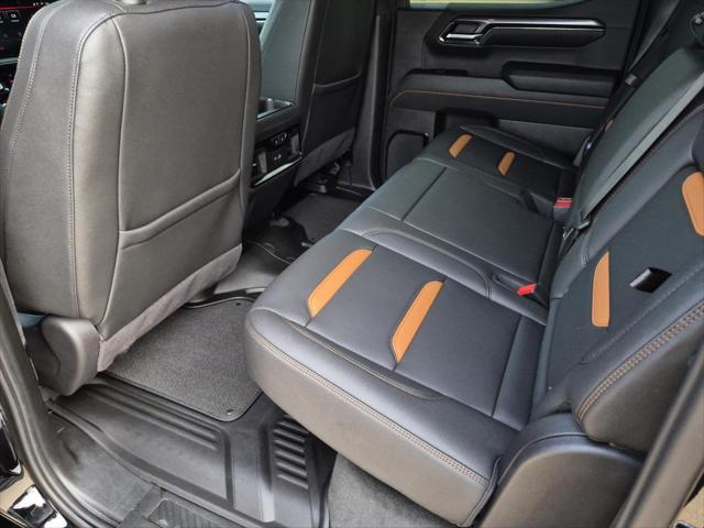 2024 GMC Sierra 1500 4WD Crew Cab Short Box AT4