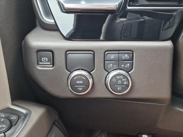 2022 GMC Sierra 1500 2WD Crew Cab Short Box SLT