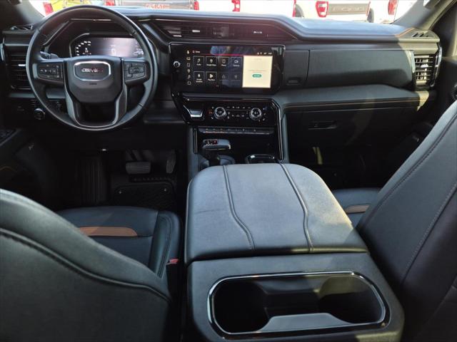 2024 GMC Sierra 1500 4WD Crew Cab Short Box AT4