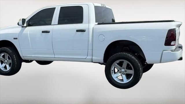 2017 Ram 1500 Express Crew Cab 4x4 5'7" Box