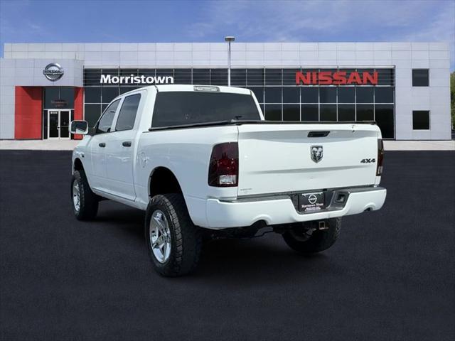 2017 Ram 1500 Express Crew Cab 4x4 5'7" Box