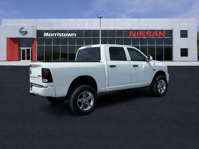 2017 Ram 1500 Express Crew Cab 4x4 5'7" Box