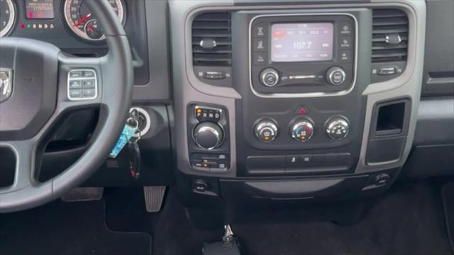 2017 Ram 1500 Express Crew Cab 4x4 5'7" Box