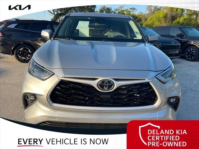 2022 Toyota Highlander LE