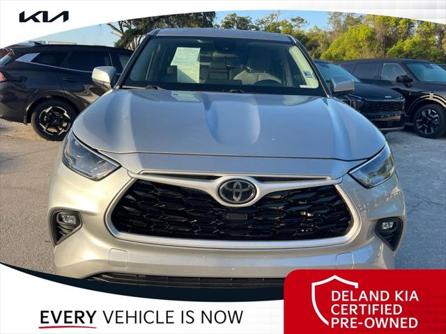 2022 Toyota Highlander LE