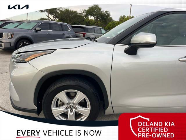 2022 Toyota Highlander LE