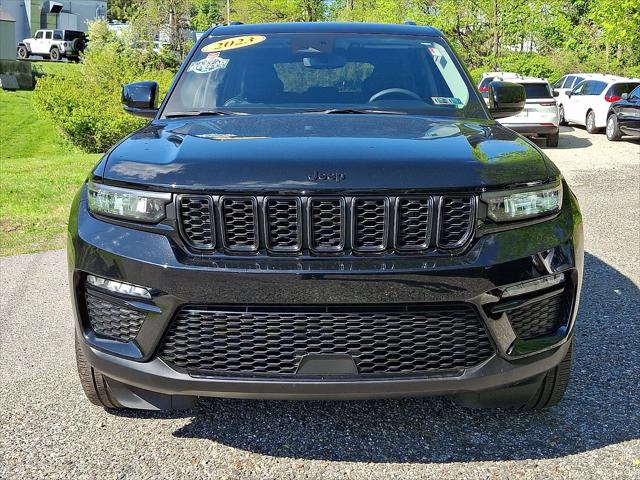 2023 Jeep Grand Cherokee Limited 4x4 2023 Jeep Grand Cherokee Limited 4x4