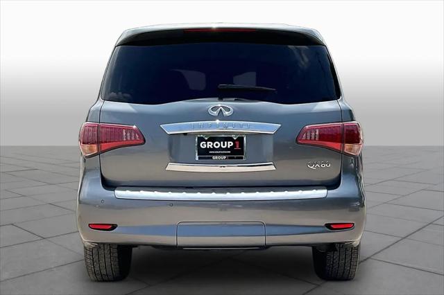 2016 INFINITI QX80 Standard