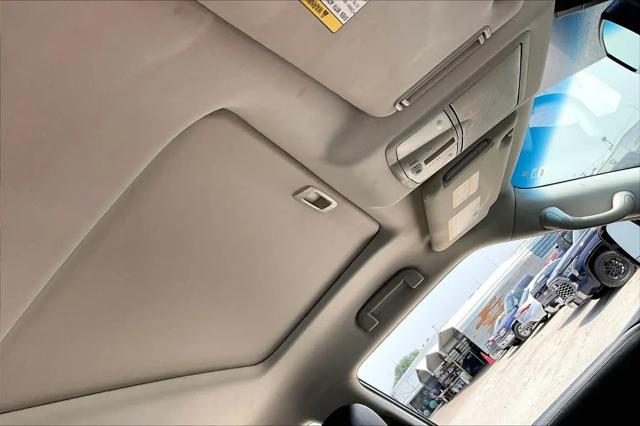 2016 INFINITI QX80 Standard