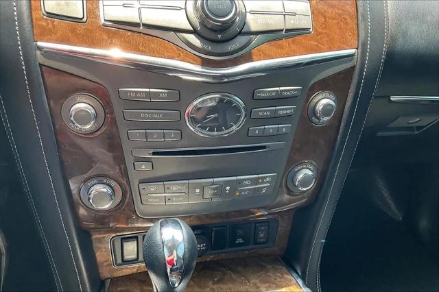 2016 INFINITI QX80 Standard