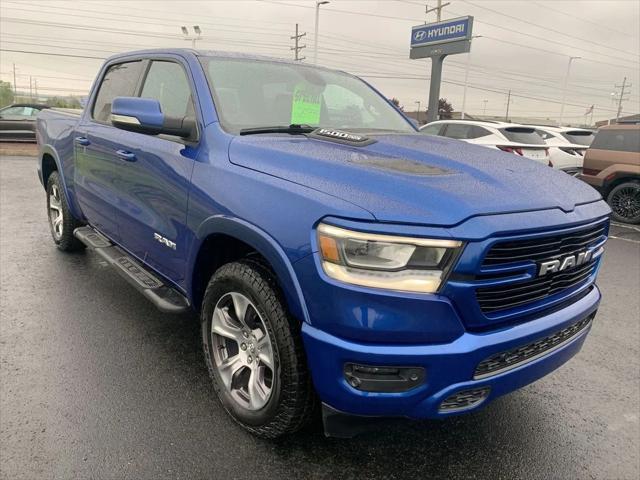 2019 RAM 1500 Laramie Crew Cab 4x4 57 Box 2019 RAM 1500 Laramie Crew Cab 4x4 57 Box