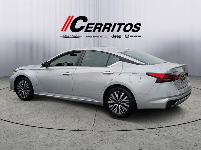 2024 Nissan Altima SV FWD