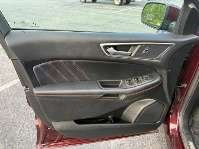 2022 Ford Edge ST-Line