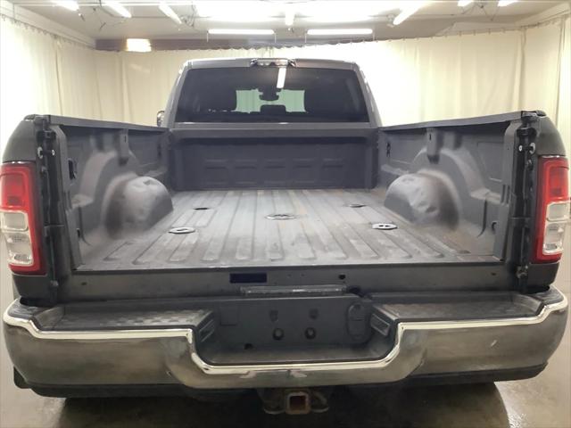 2019 Ram 3500 Big Horn Crew Cab 4x4 8' Box