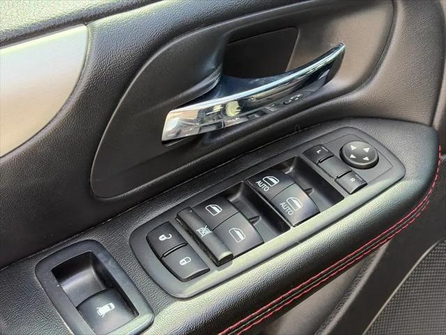 2017 Dodge Grand Caravan GT