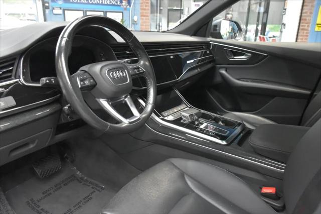 2020 Audi Q8 Premium Plus 55 TFSI quattro Tiptronic