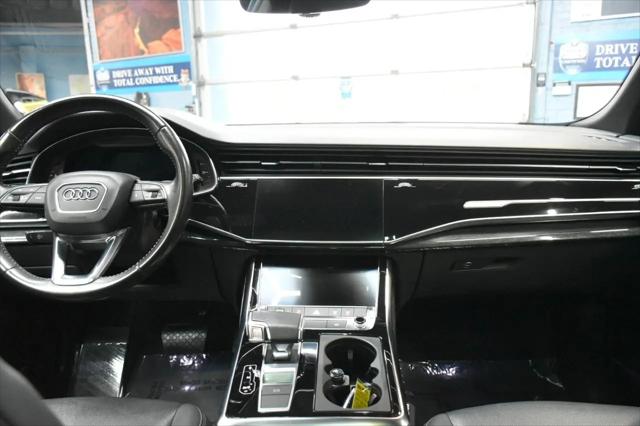 2020 Audi Q8 Premium Plus 55 TFSI quattro Tiptronic