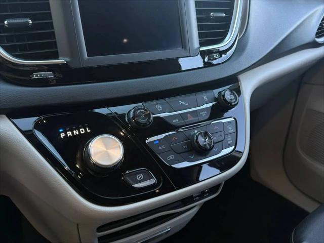 2018 Chrysler Pacifica Touring L