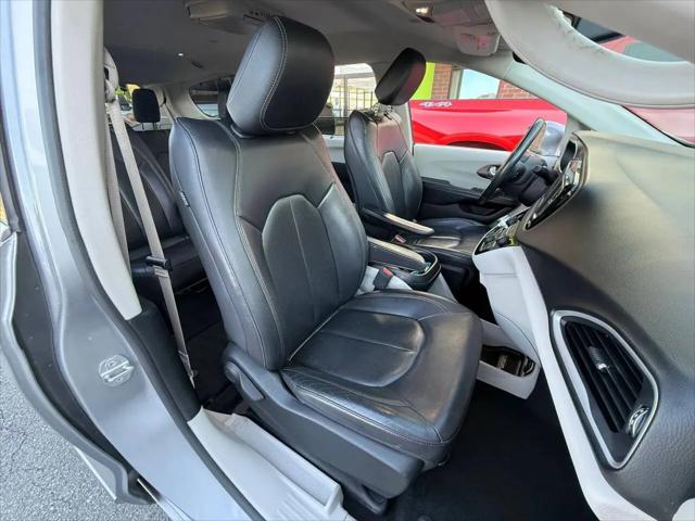 2018 Chrysler Pacifica Touring L