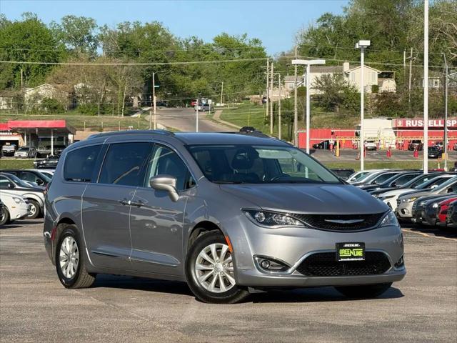 2018 Chrysler Pacifica Touring L for sale in Bellevue, NE