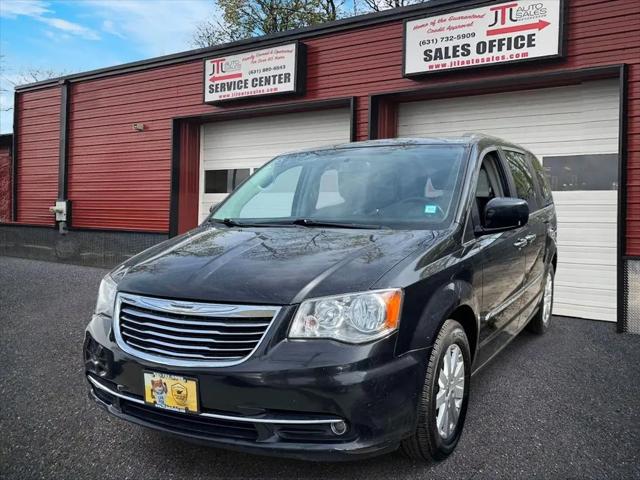 2015 Chrysler Town & Country Touring for sale in Selden, NY