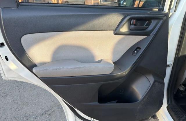 2016 Subaru Forester 2.5i