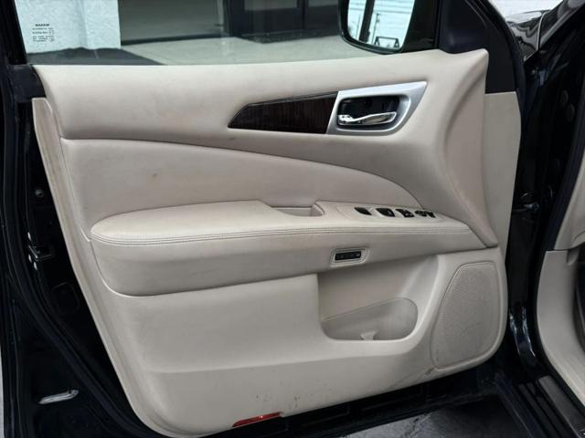 2014 Nissan Pathfinder SL