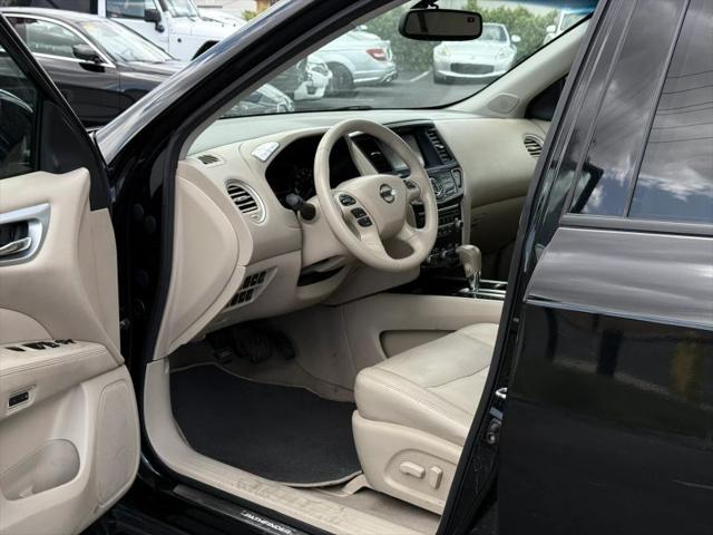 2014 Nissan Pathfinder SL
