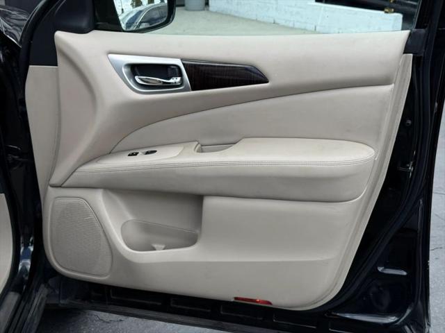 2014 Nissan Pathfinder SL