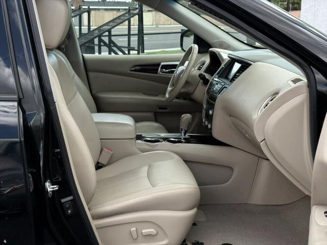 2014 Nissan Pathfinder SL