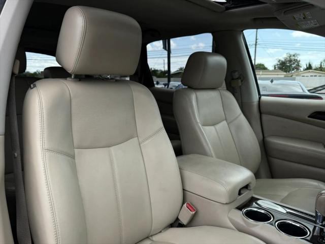 2014 Nissan Pathfinder SL