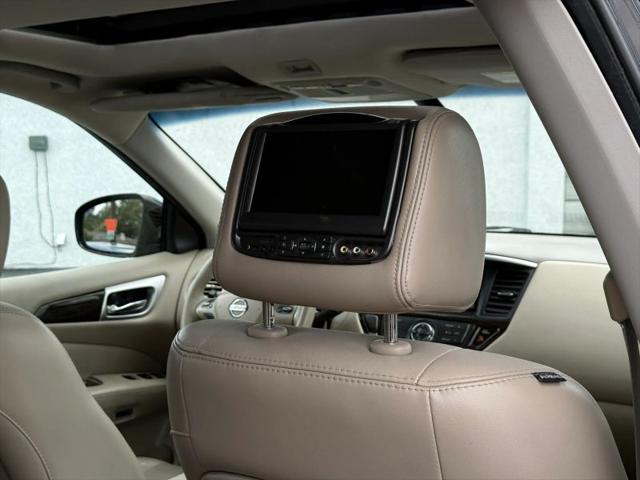 2014 Nissan Pathfinder SL