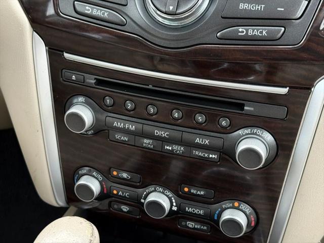 2014 Nissan Pathfinder SL