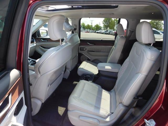 2022 Jeep Grand Cherokee L Summit 4x4