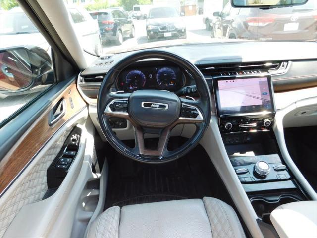 2022 Jeep Grand Cherokee L Summit 4x4