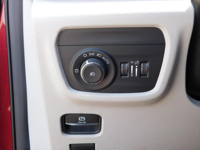 2022 Jeep Grand Cherokee L Summit 4x4