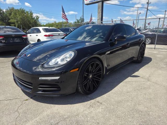 2014 Porsche Panamera 4