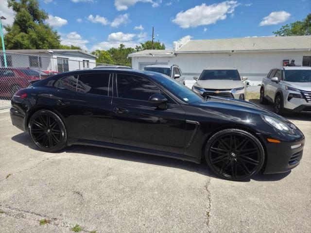 2014 Porsche Panamera 4