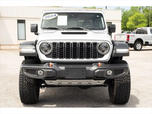2024 Jeep Gladiator Sport
