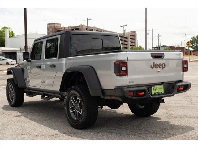 2024 Jeep Gladiator Sport